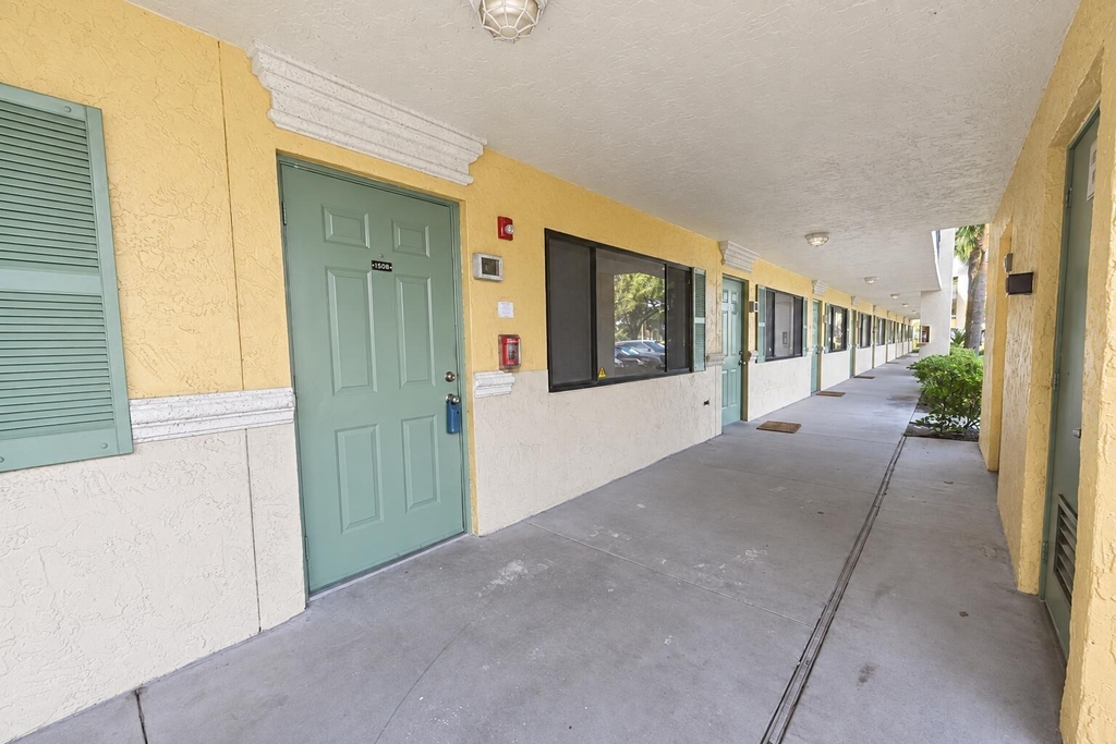 1509 Meadows Circle W - Photo 1