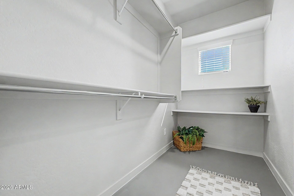 128 W Brooks Street - Photo 13