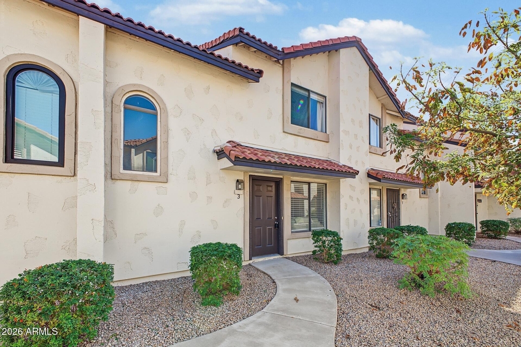 2940 N Oregon Street - Photo 1