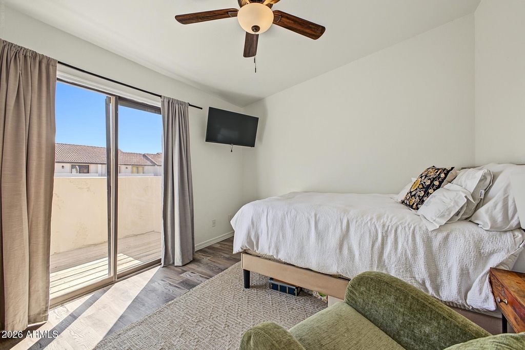 2940 N Oregon Street - Photo 10