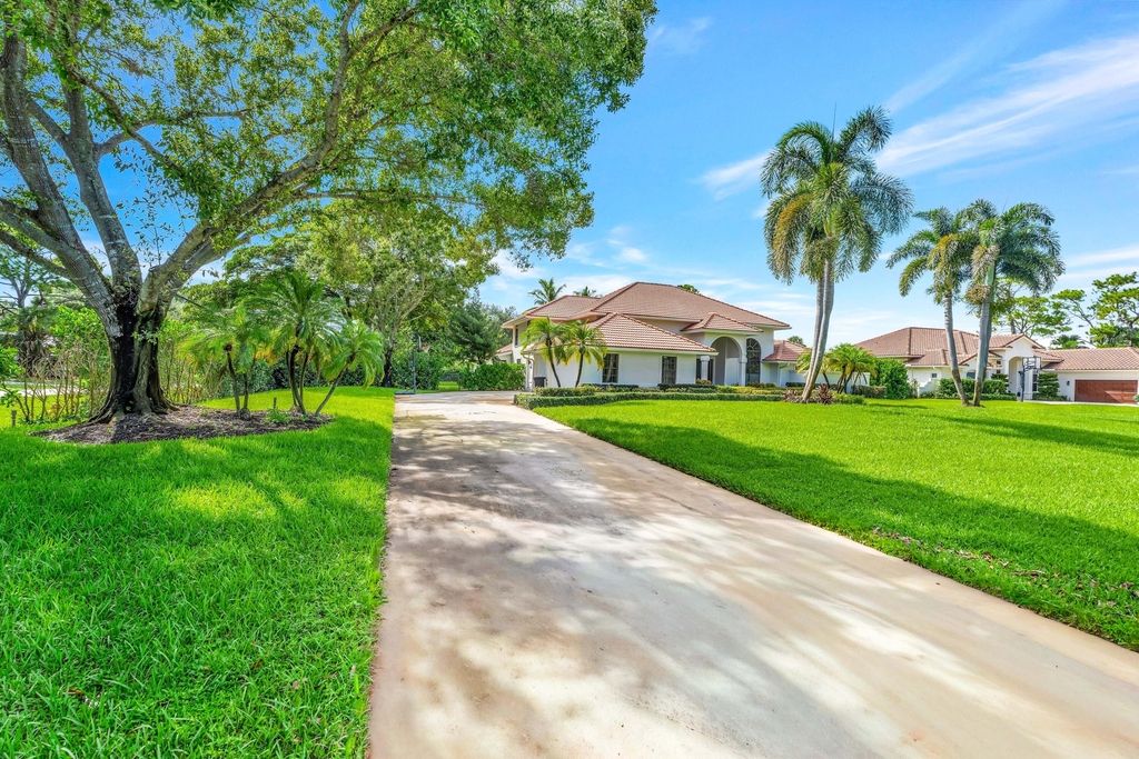 7661 Bold Lad Road - Photo 1
