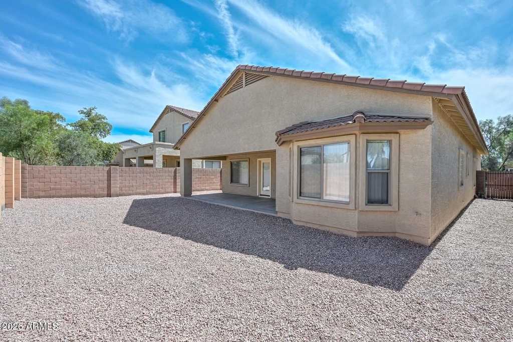25726 W Victory Street - Photo 34