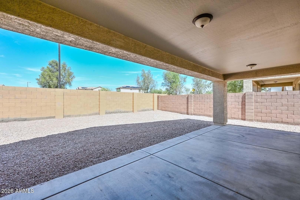 25726 W Victory Street - Photo 31