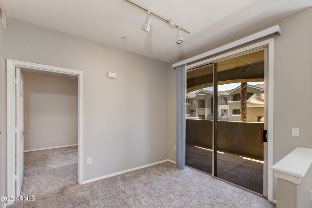 5303 N 7th Street - Photo 9