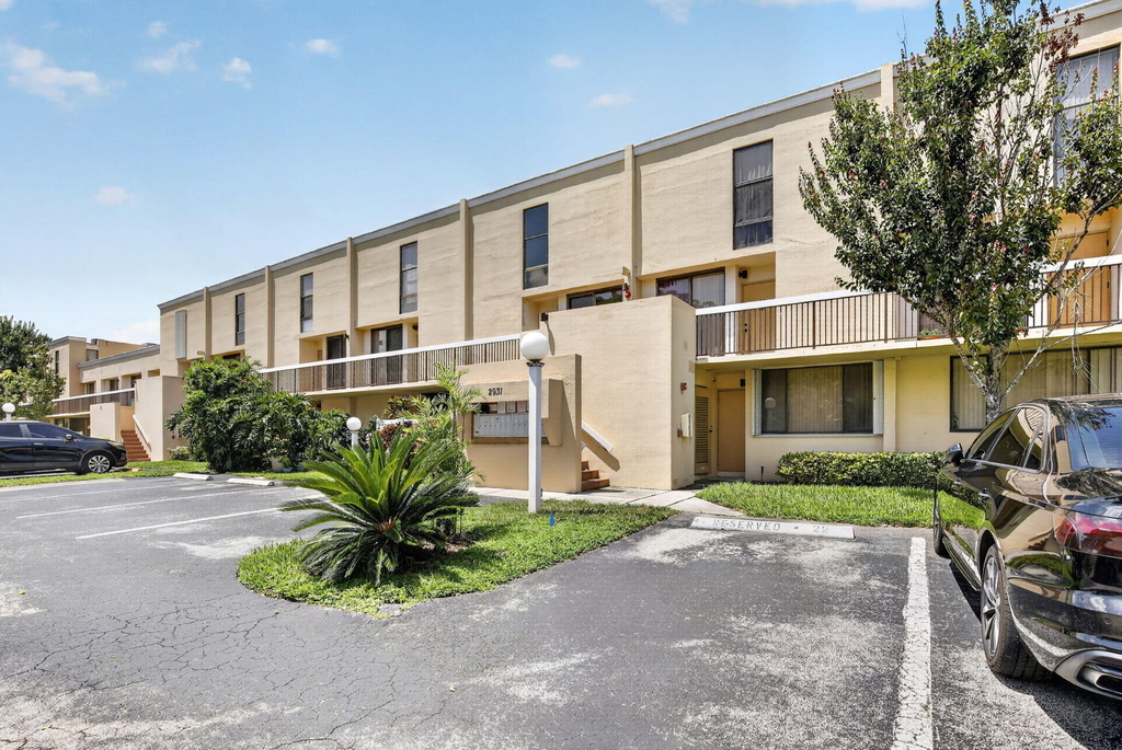 2931 Sw 87th Terrace - Photo 1