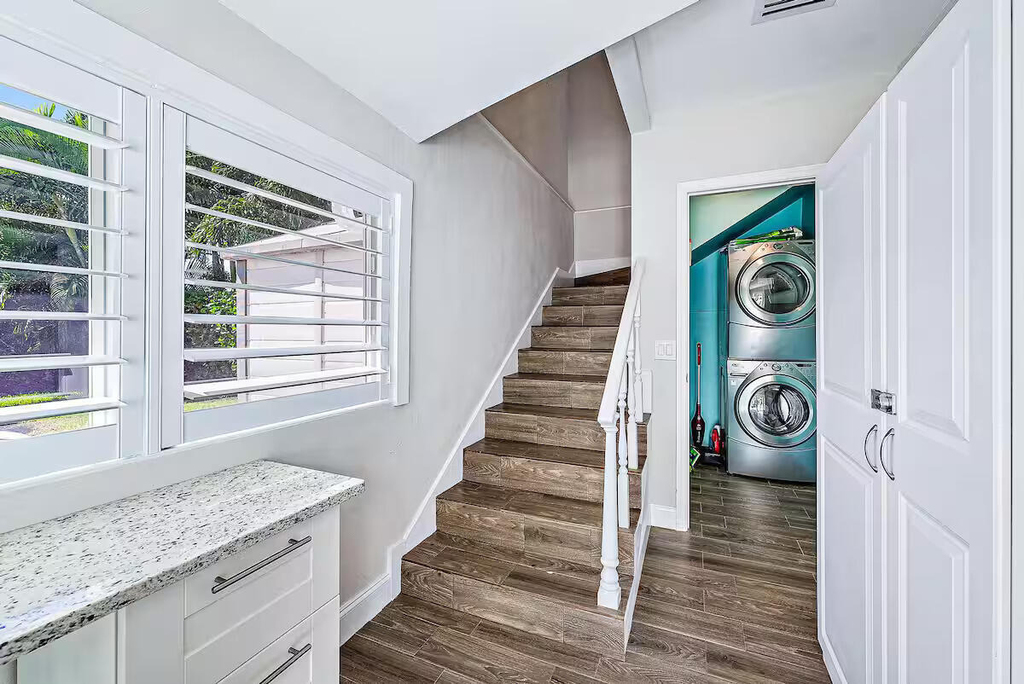 322 Maddock Street - Photo 9