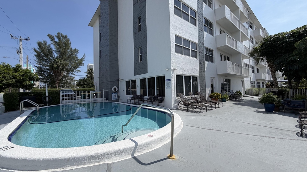 550 Bayshore Drive - Photo 24