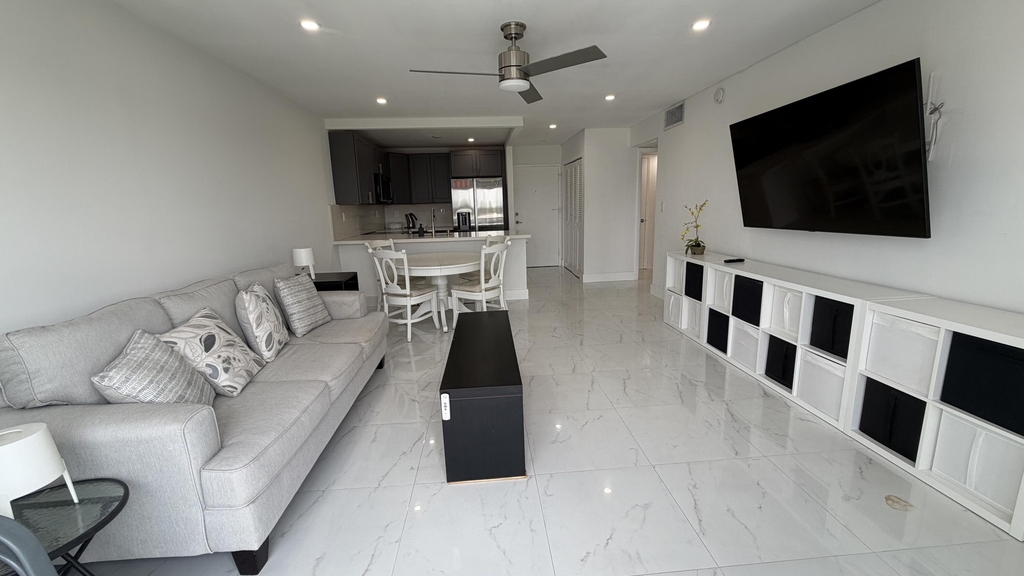 550 Bayshore Drive - Photo 16