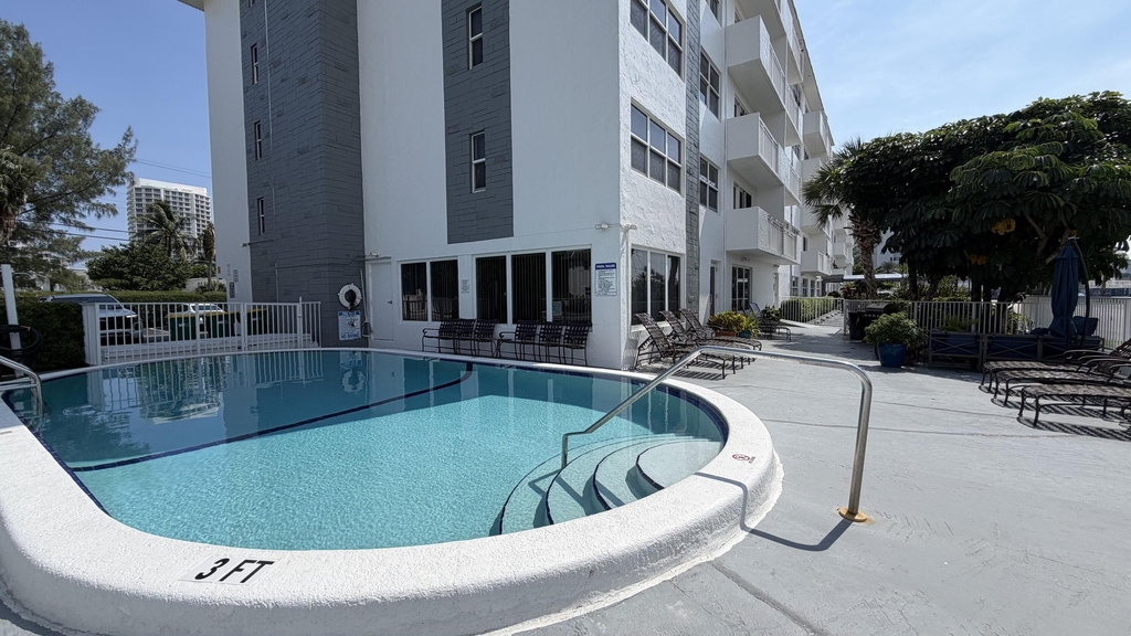 550 Bayshore Drive - Photo 23