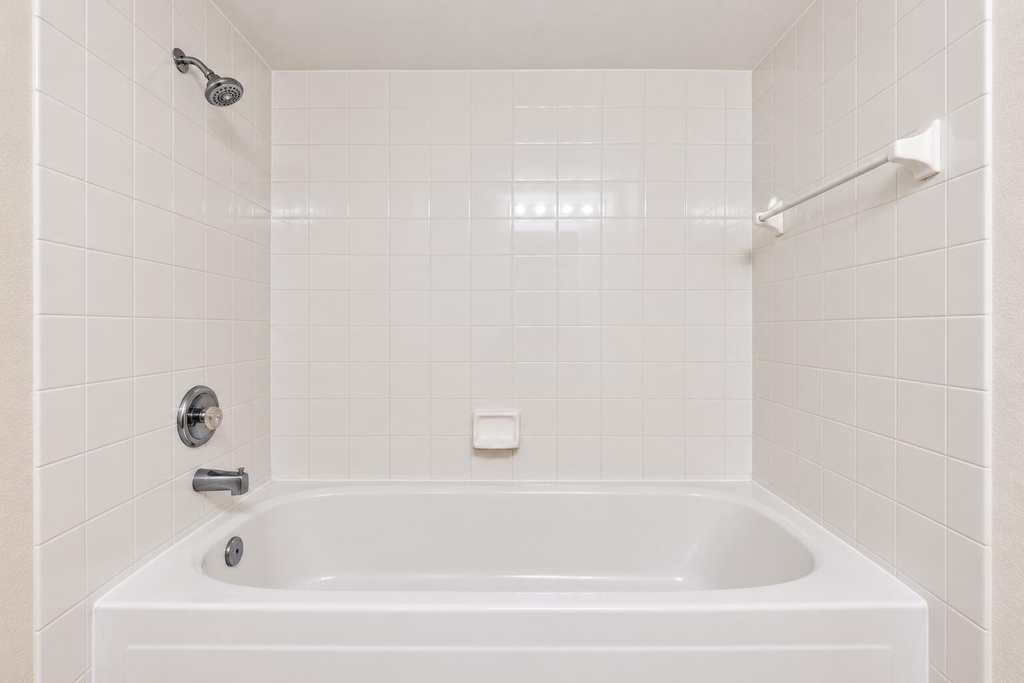 3022 Alcazar Place - Photo 10