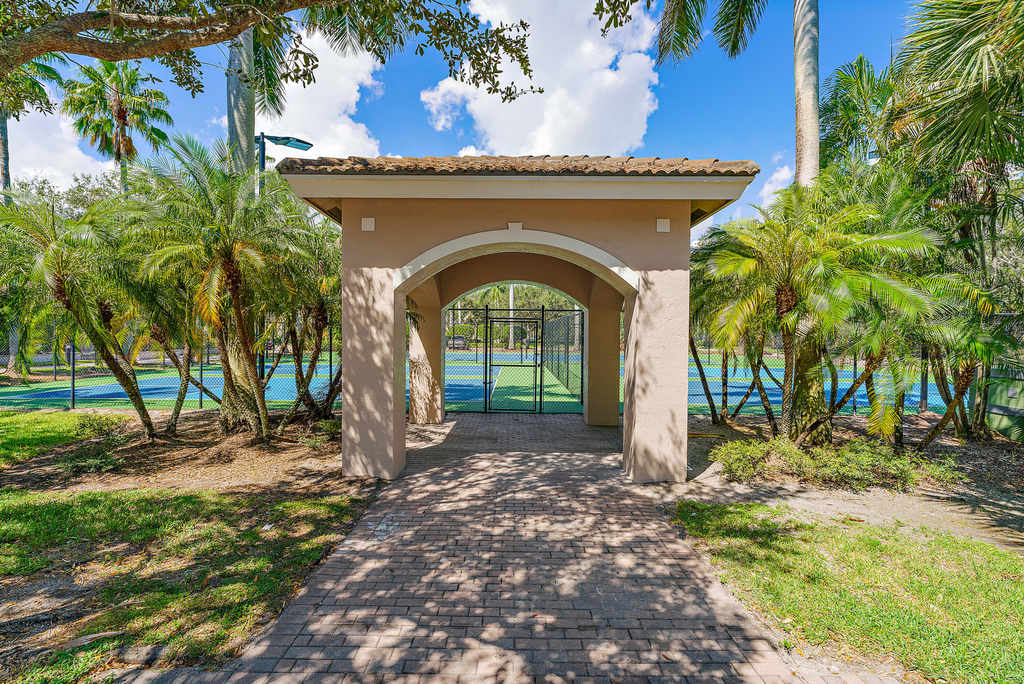 3022 Alcazar Place - Photo 33