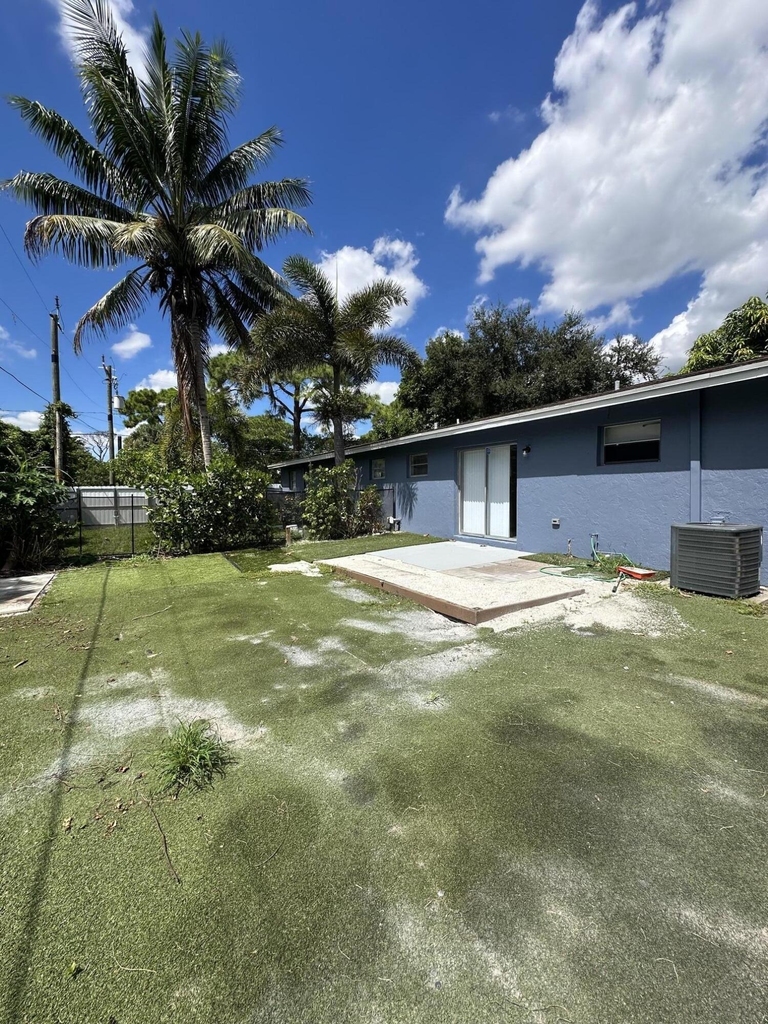 4564 Gulfstream Road - Photo 17
