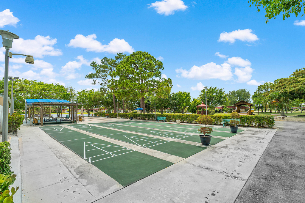 630 Marlboro Oval - Photo 21