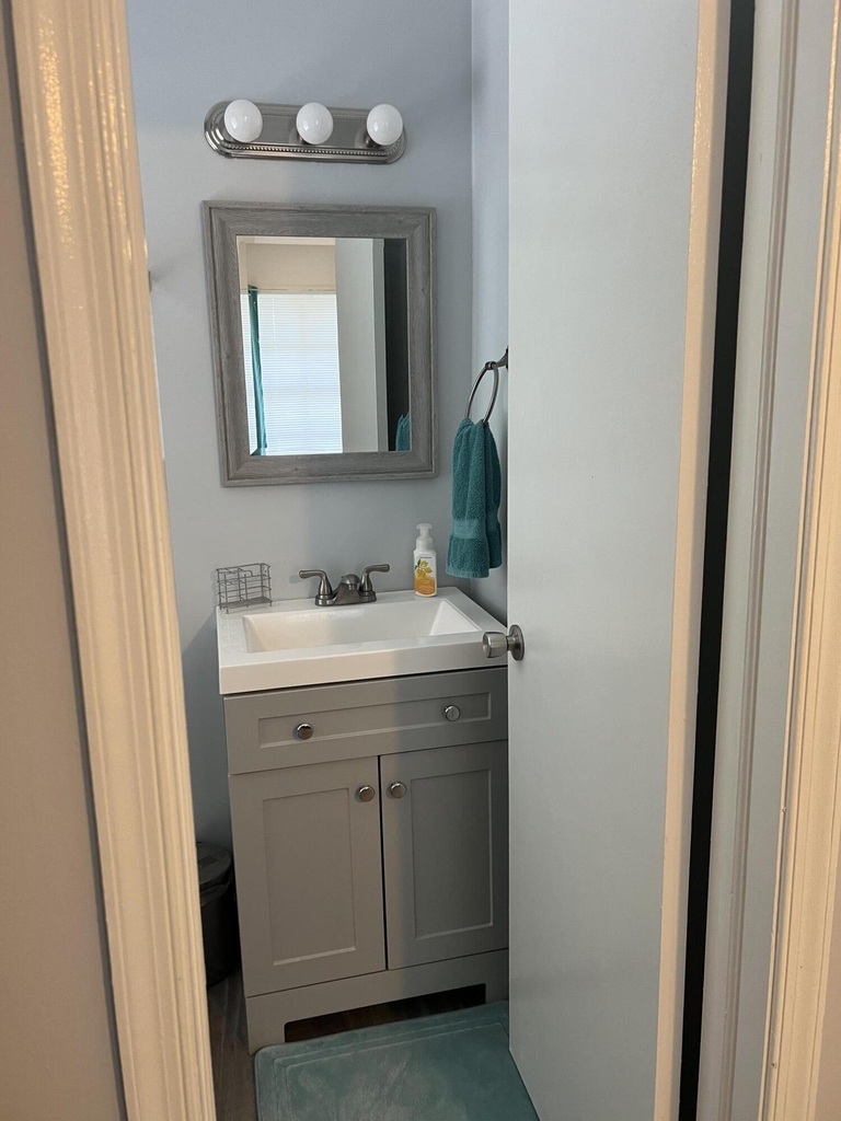 2271 Ne 68th Street - Photo 15