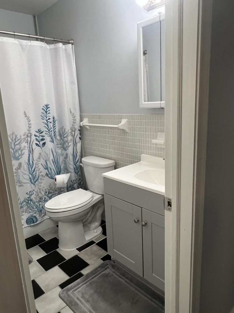 2271 Ne 68th Street - Photo 6