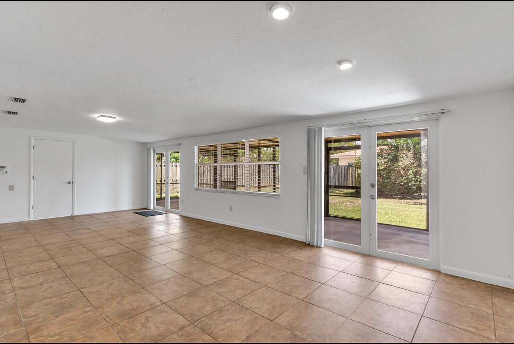 1315 Buchanan Street - Photo 18