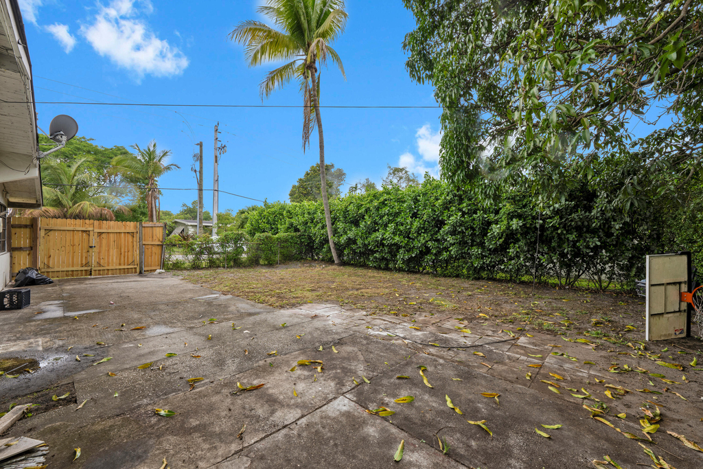 17551 Ne 5th Avenue - Photo 6