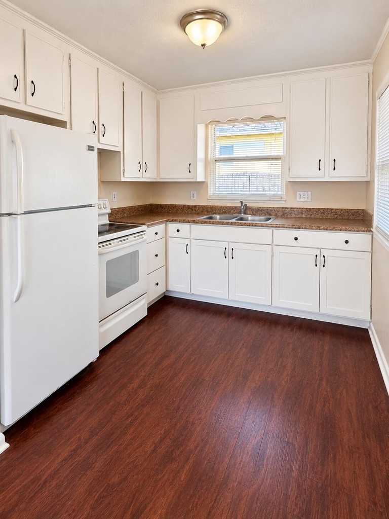 153 N 3rd Street - Photo 5