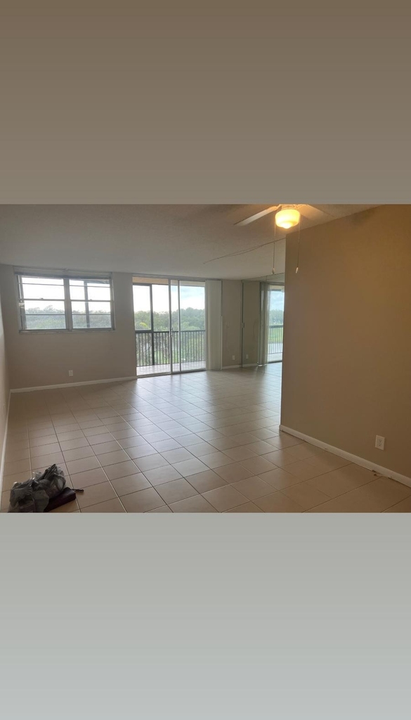 3001 W Rolling Hills Circle - Photo 25