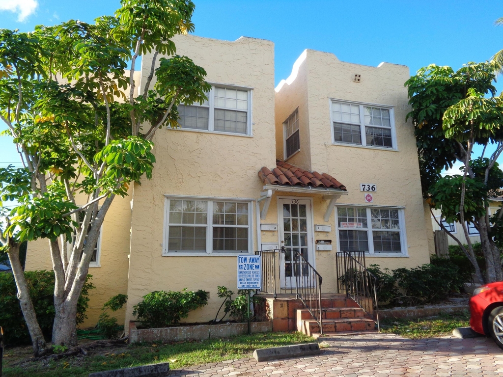 736 Omar Road - Photo 0
