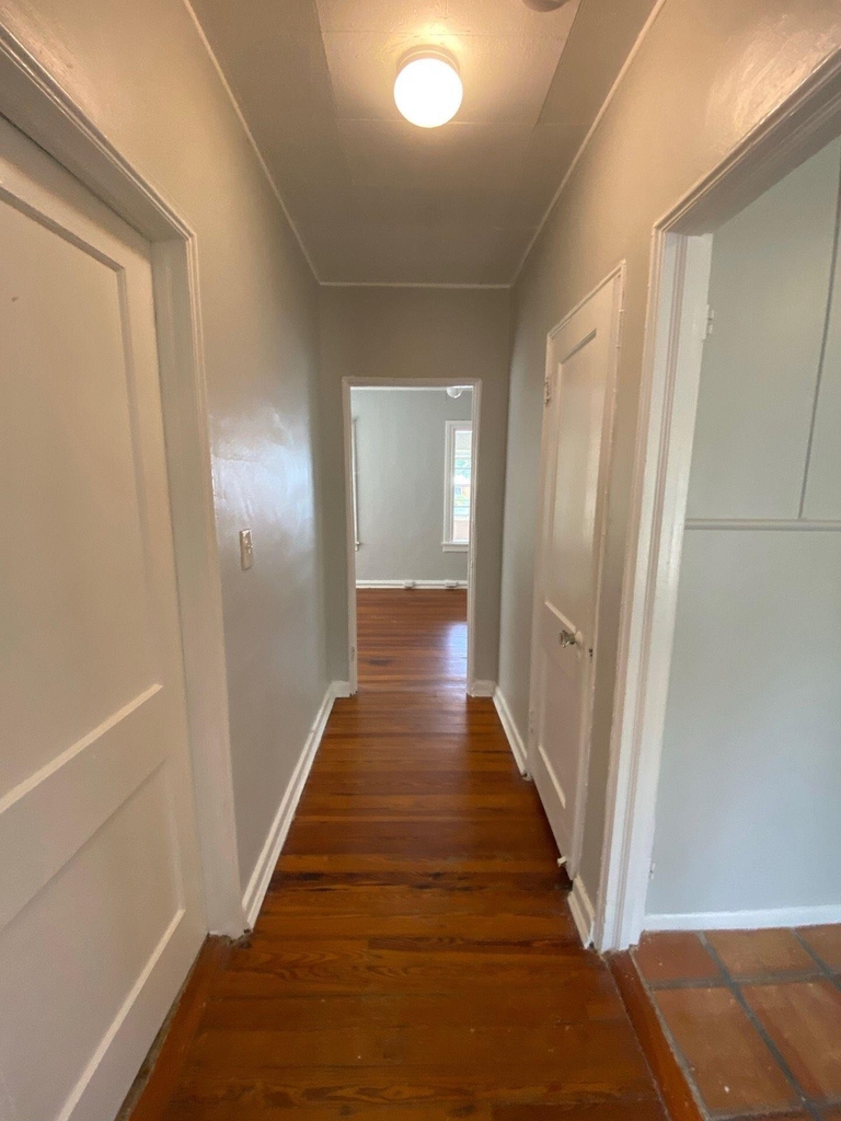 736 Omar Road - Photo 4