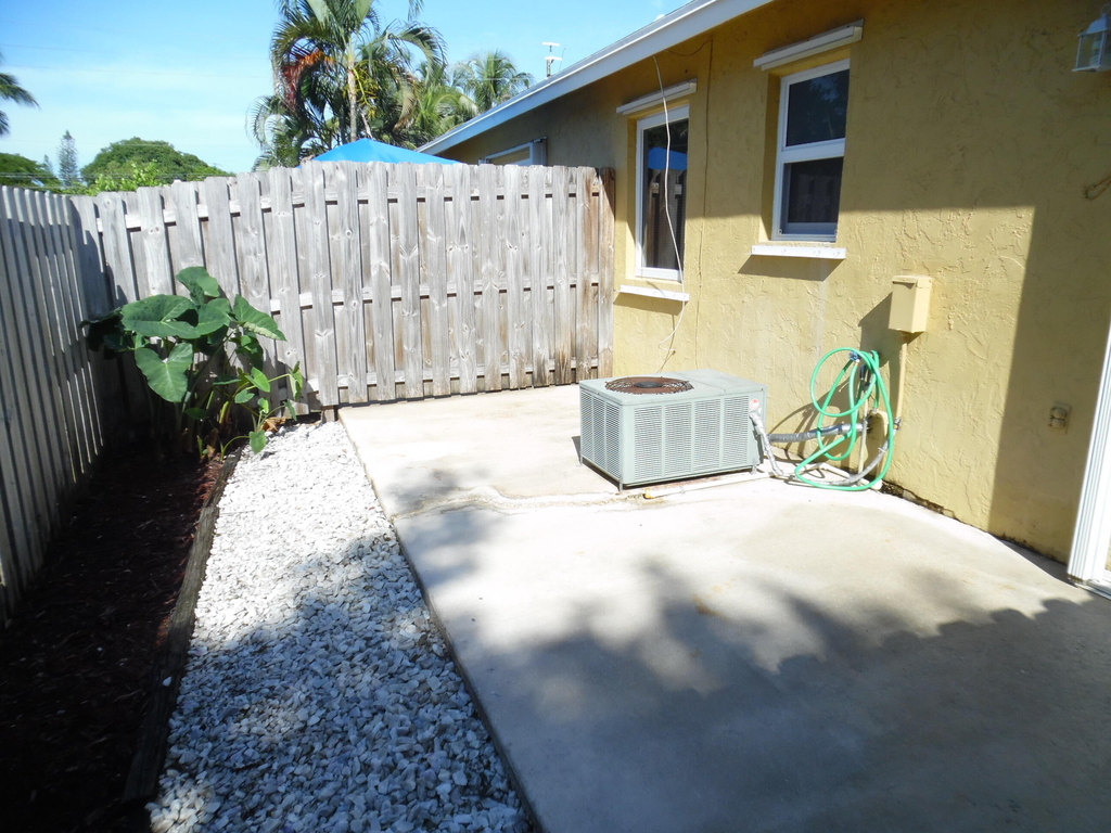 3986 Hernden Drive - Photo 6