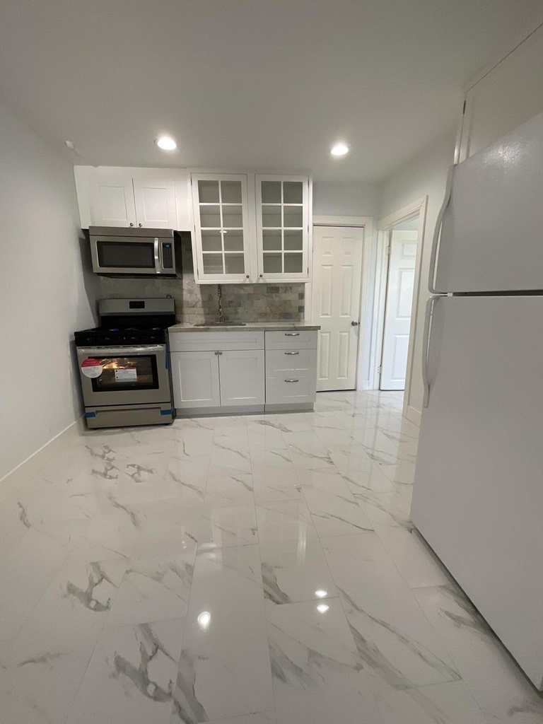 3007 Georgia Avenue - Photo 8