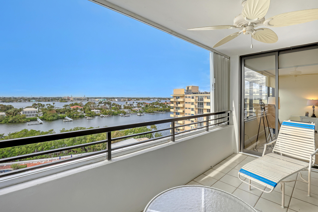 3589 S Ocean Boulevard - Photo 2