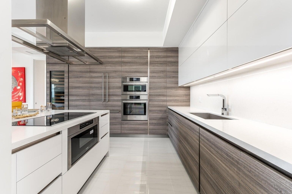 155 E Boca Raton Road - Photo 1