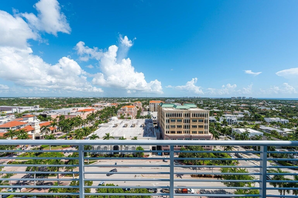 155 E Boca Raton Road - Photo 14