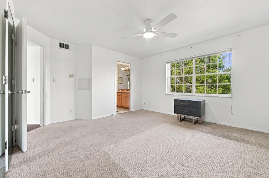 4640 Bougainvilla Drive - Photo 30