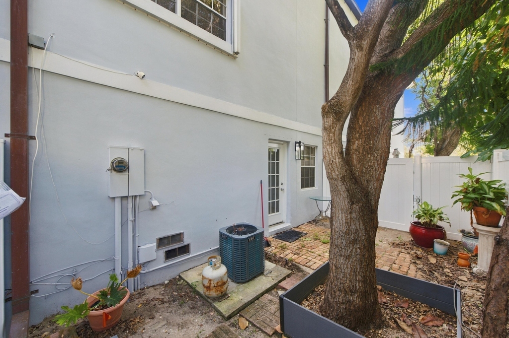 4640 Bougainvilla Drive - Photo 41