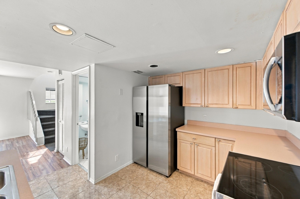 4640 Bougainvilla Drive - Photo 16