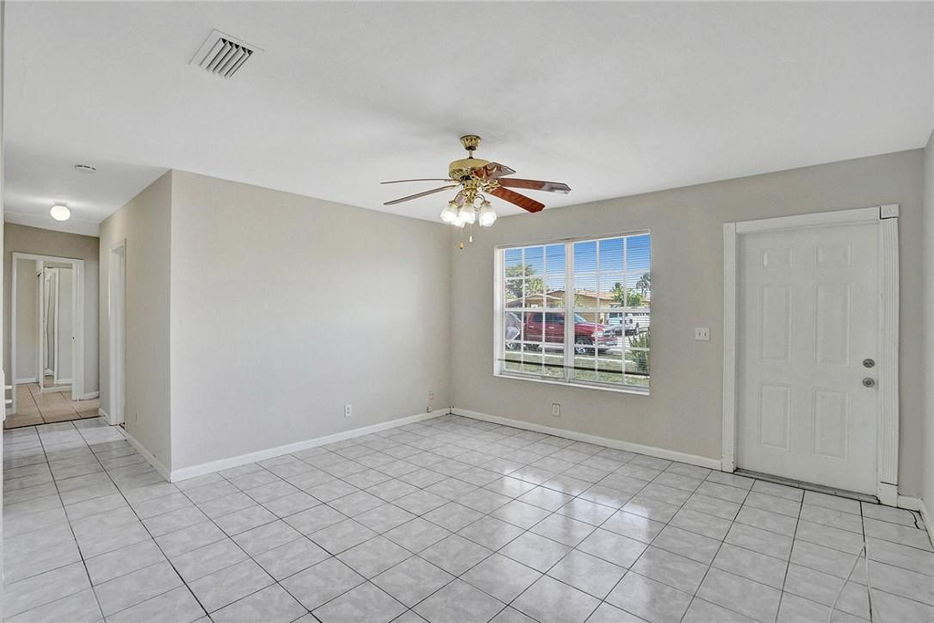 7741 Nw 33rd Street - Photo 12