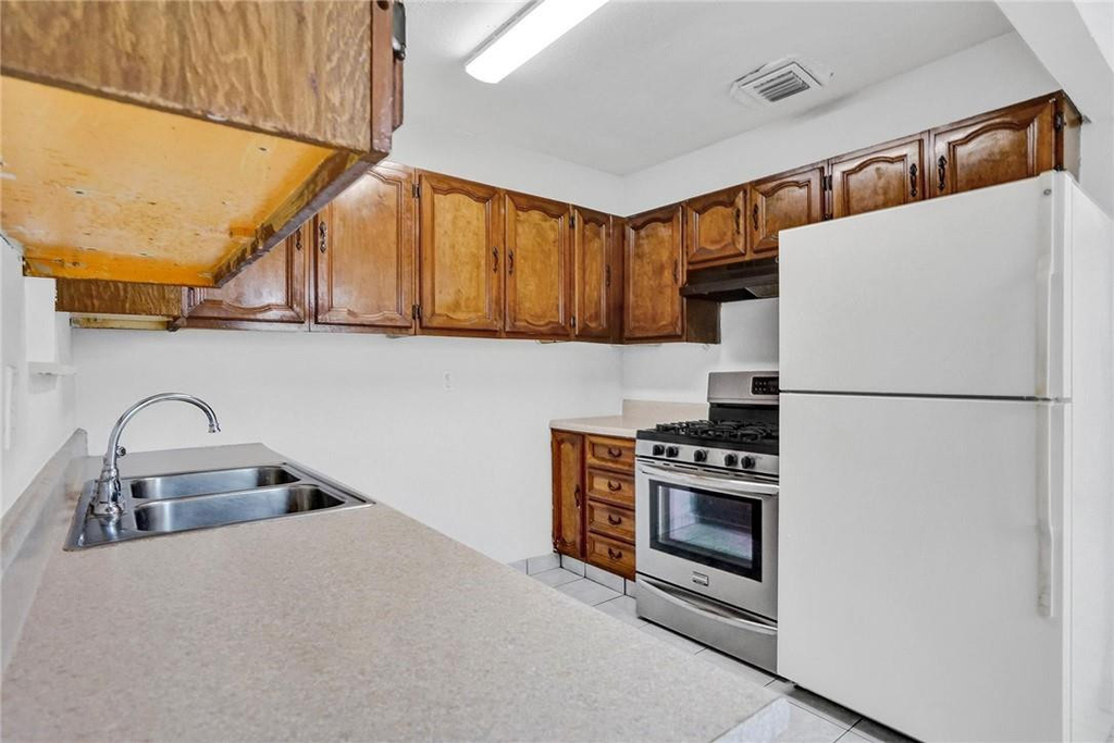 7741 Nw 33rd Street - Photo 16