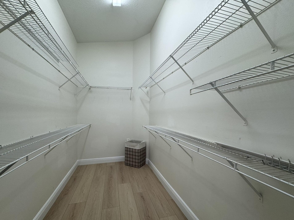 7453 Granville Avenue - Photo 23