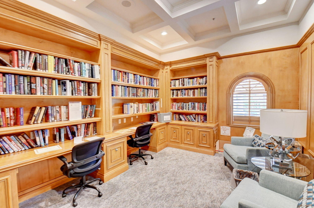 7453 Granville Avenue - Photo 45