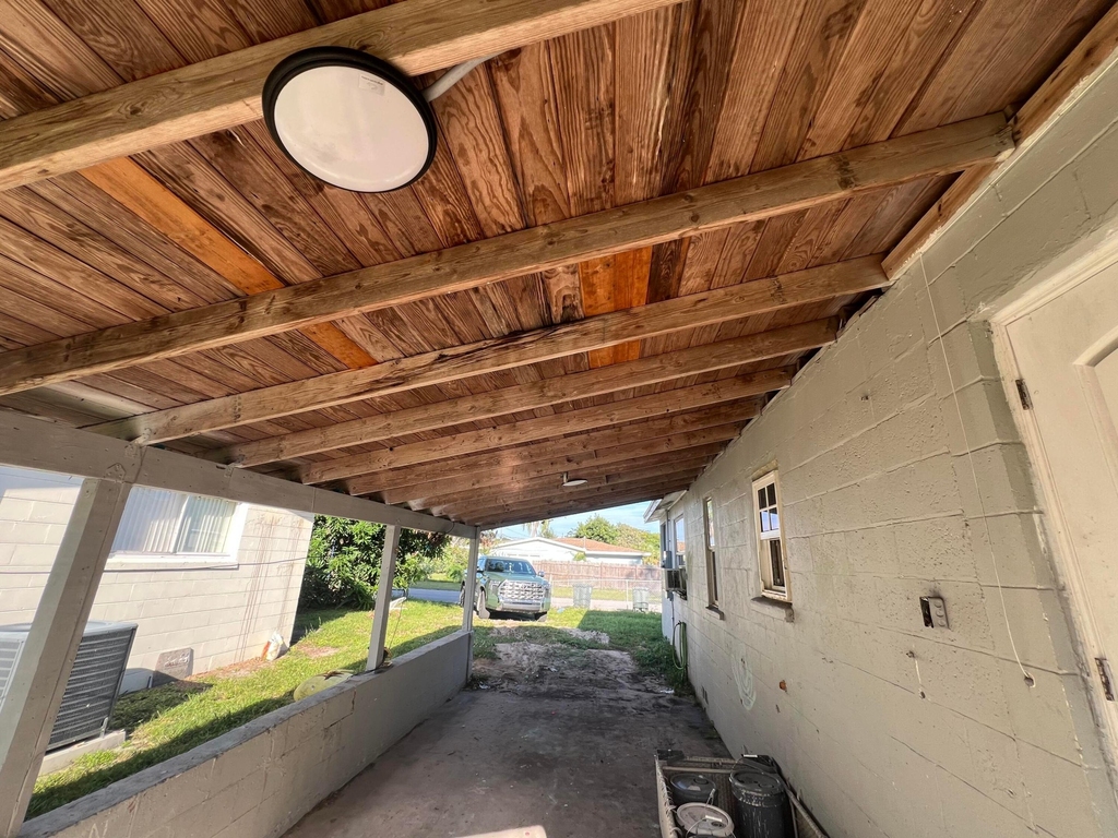 2409 Avenue M - Photo 16