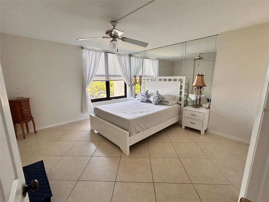 14 Royal Palm Way - Photo 16