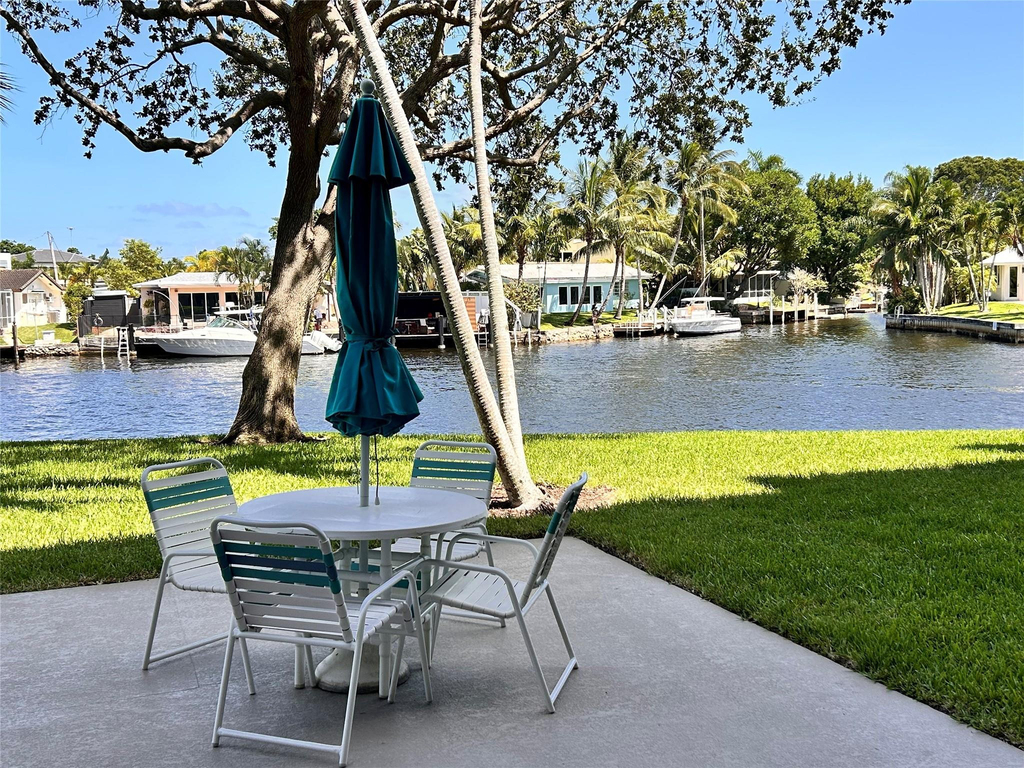 14 Royal Palm Way - Photo 38