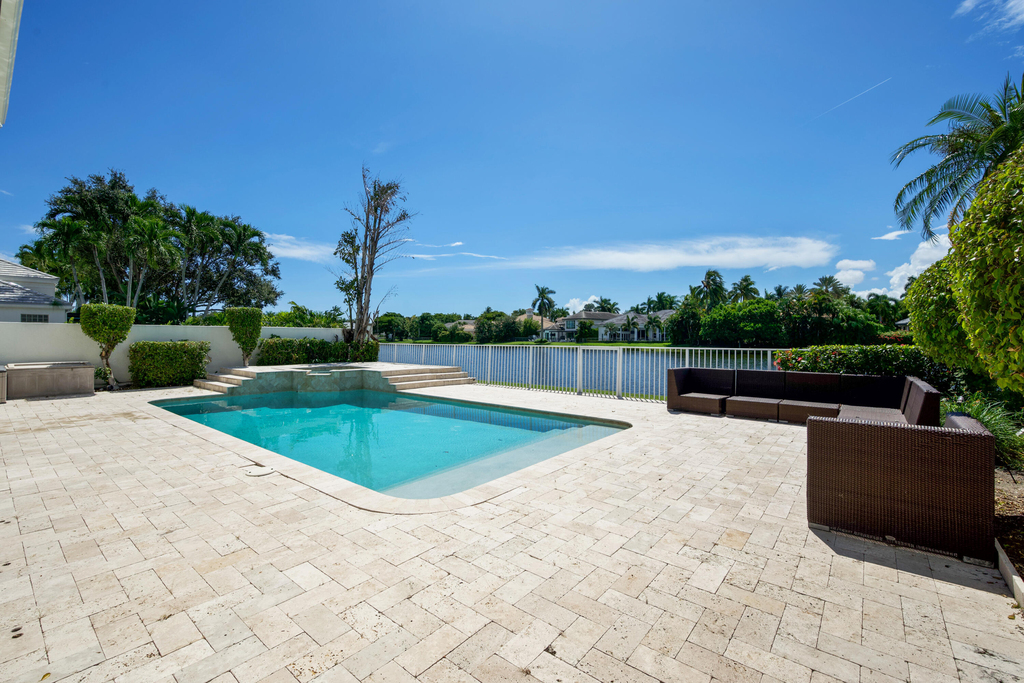 3508 Nw Clubside Circle - Photo 7