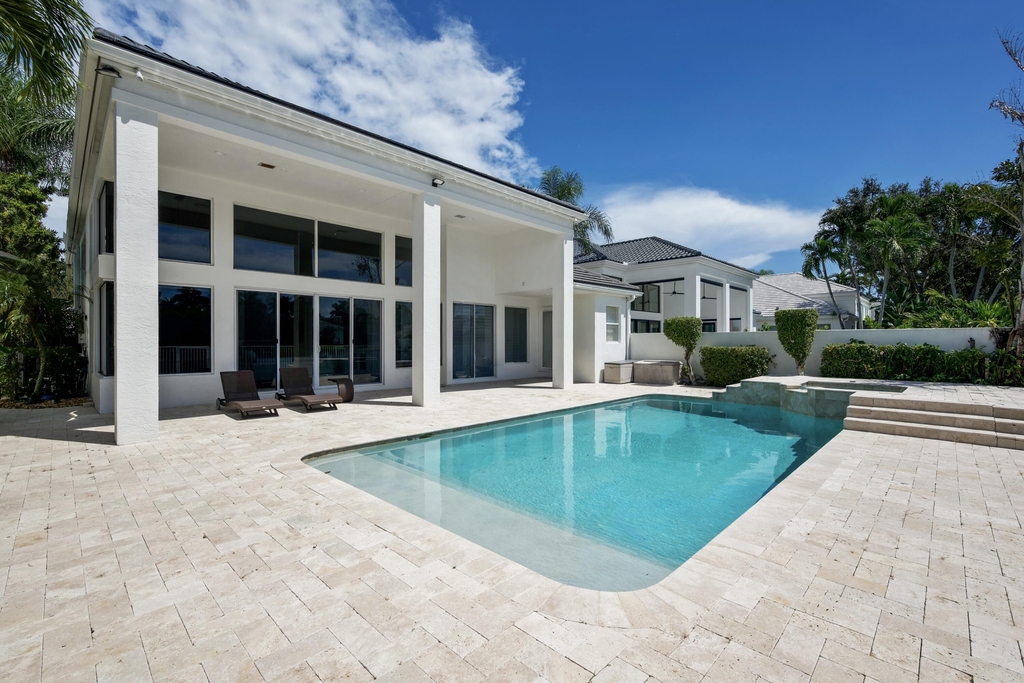 3508 Nw Clubside Circle - Photo 9