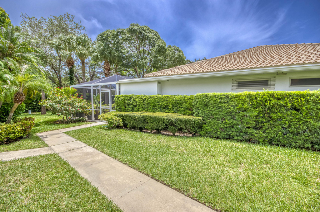 4101 Water Oak Court - Photo 1