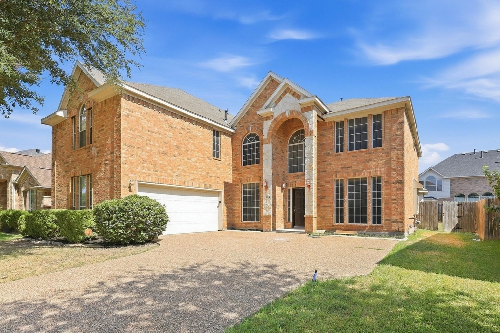 736 Mulberry Lane - Photo 1