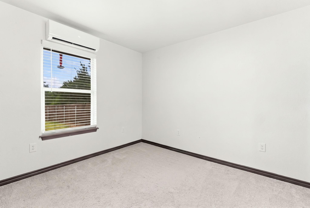 2926 Paluxy Trail - Photo 9