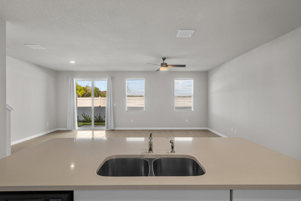 5622 Se Edgewater Circle - Photo 5