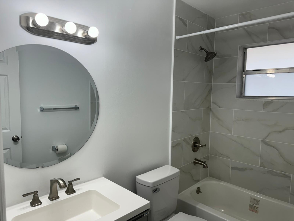 4730 Nw 10th Court - Photo 7