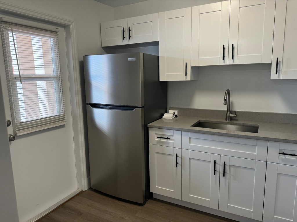 4730 Nw 10th Court - Photo 1