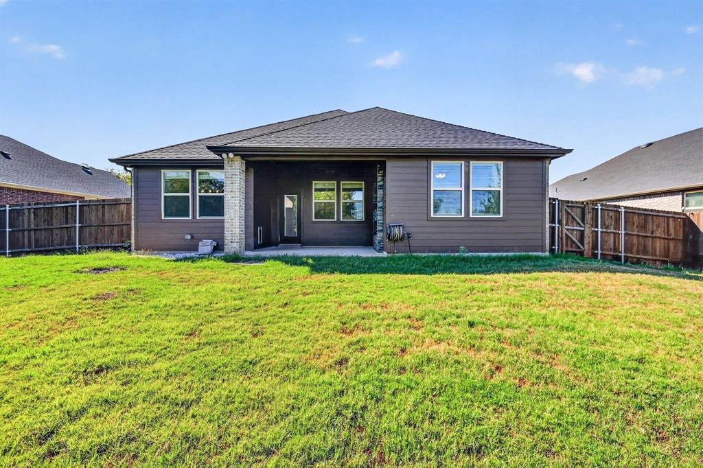 108 Lakeview Circle - Photo 17