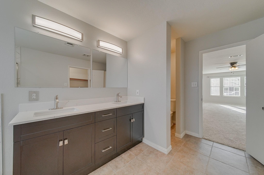 9220 Harrisburg Lane - Photo 18